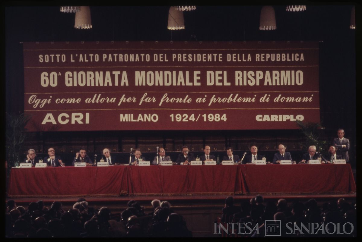 Giornata Mondiale del Risparmio: celebrazione al Teatro alla Scala, Milano, 11 novembre 1984 (fotografo sconosciuto)
