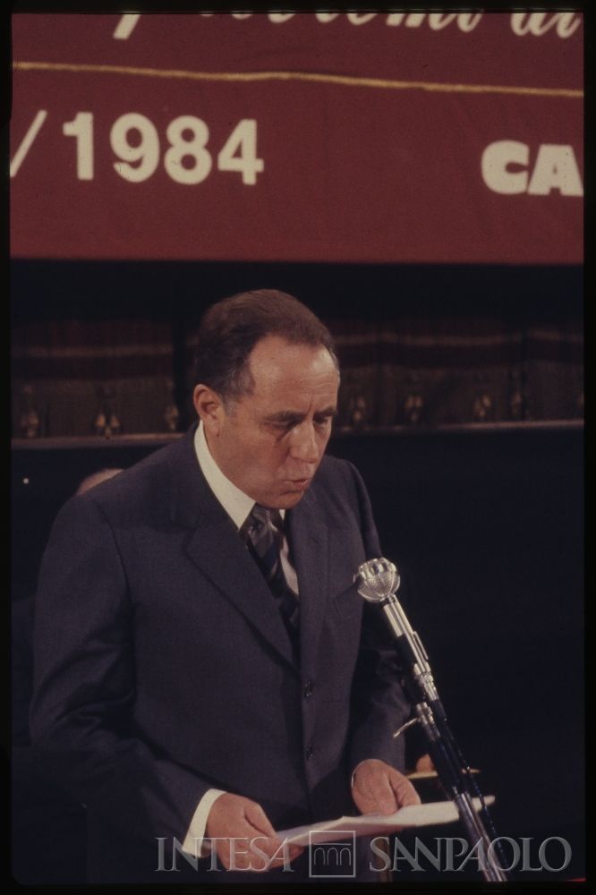 Giornata Mondiale del Risparmio: celebrazione al Teatro alla Scala, Milano, 11 novembre 1984 (fotografo sconosciuto)