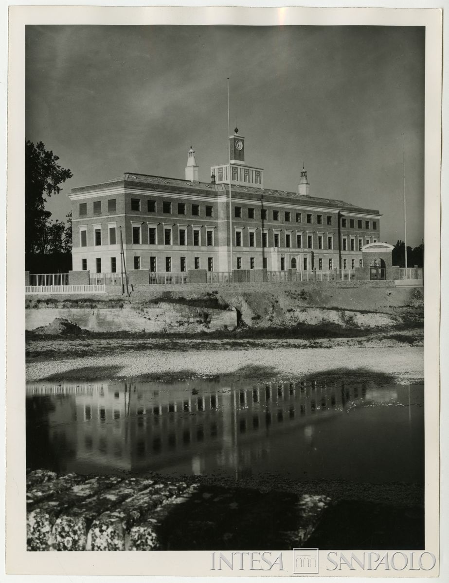 BCI, Parma: Centro Amministrativo Elettronico (C.A.E.), 1941-1945 (fotografo sconosciuto)