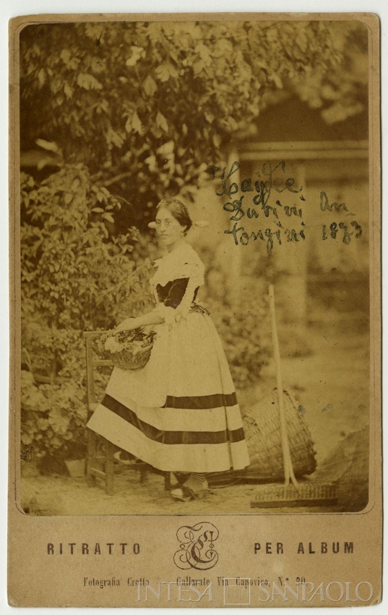 Haydèe Dubini, moglie di Carlo Antongini, 1873 (foto di Giuseppe Crotta)