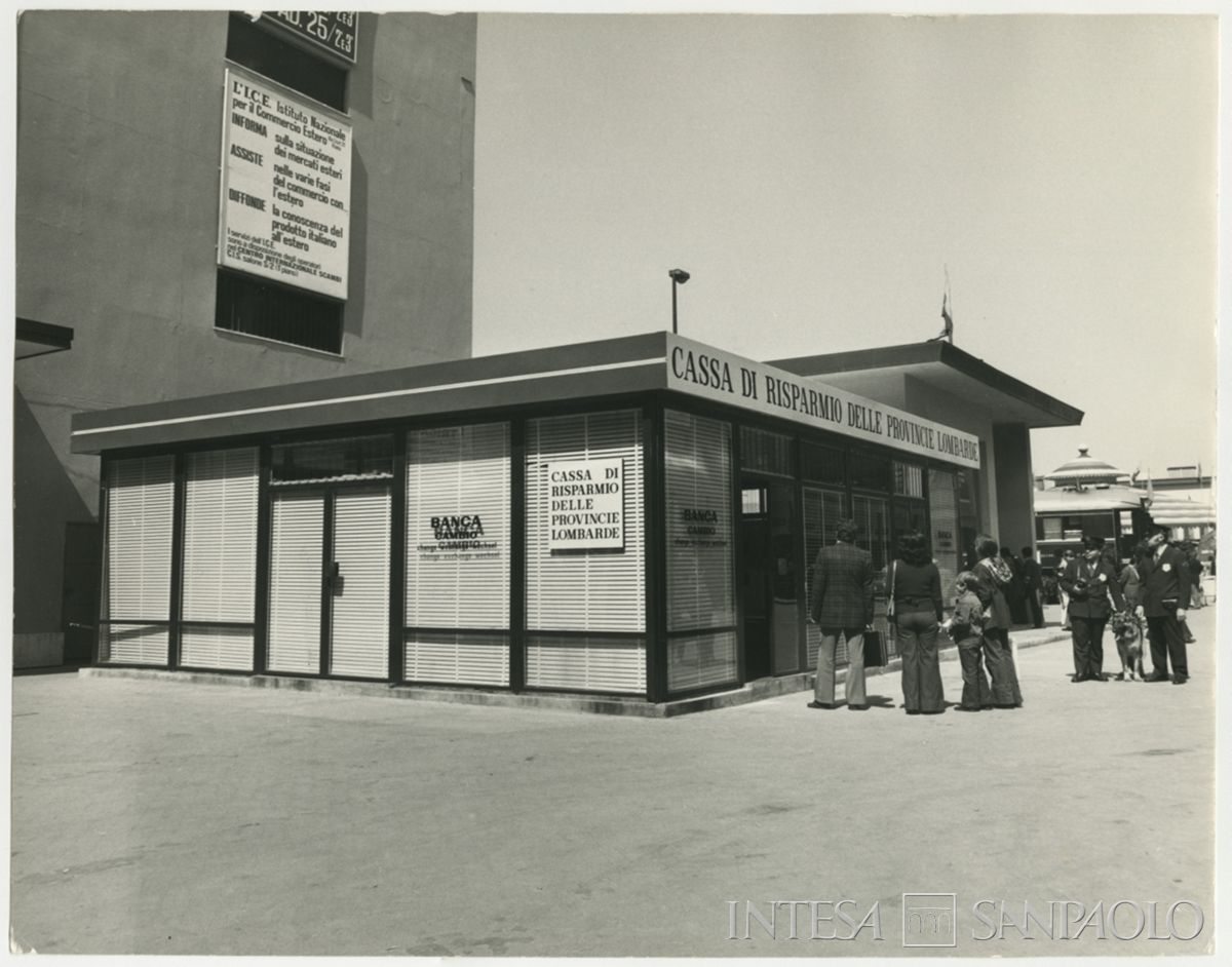 Milano, stand presso il 53° Centro Internazionale degli Scambi alla Fiera di Milano, 14 - 25 aprile 1975 (Foto A.P.G.)