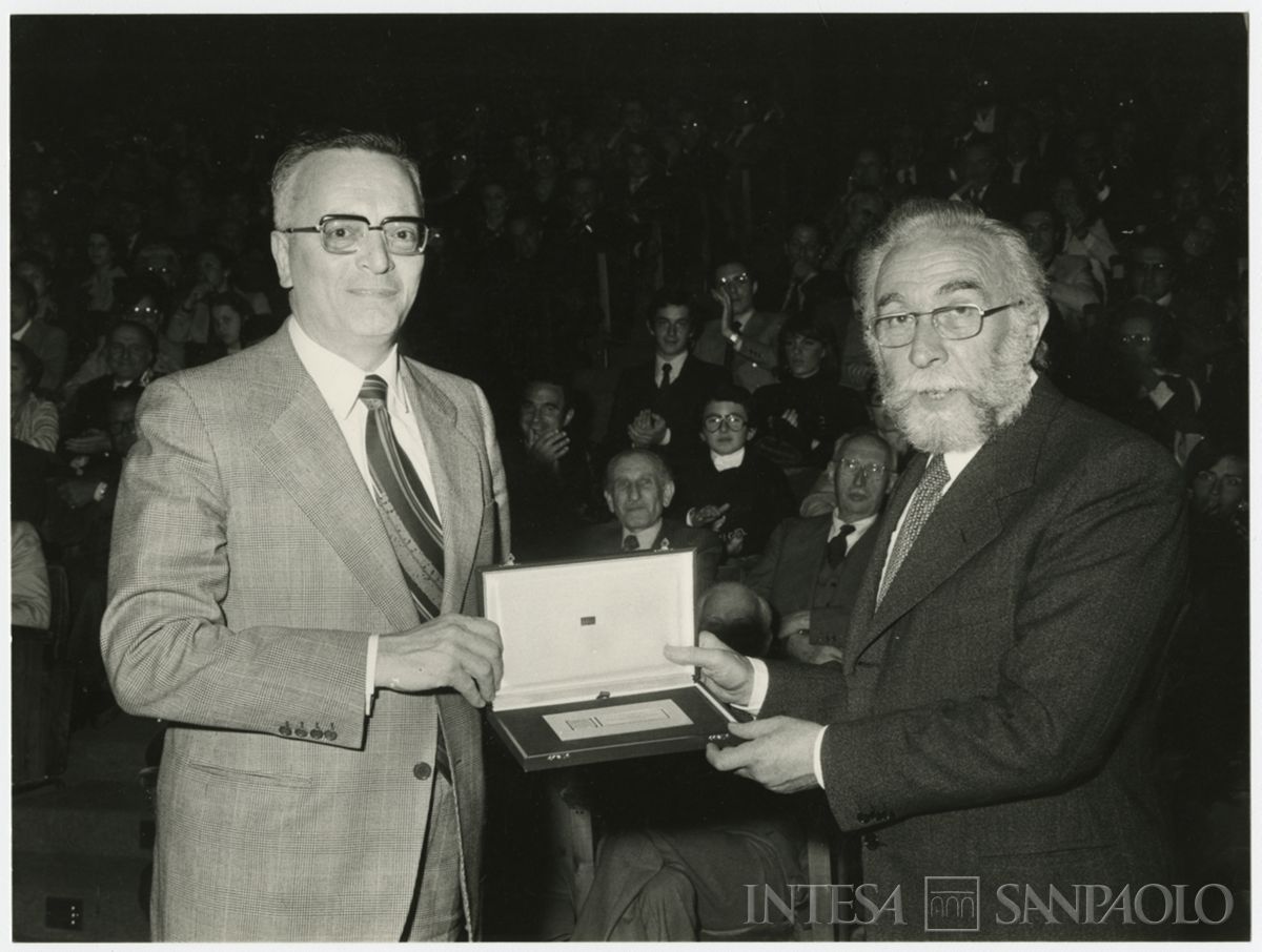 Cerimonia e mostra "Cariplo - Antartide '76", aprile - giugno 1976 (Foto A.P.G.)