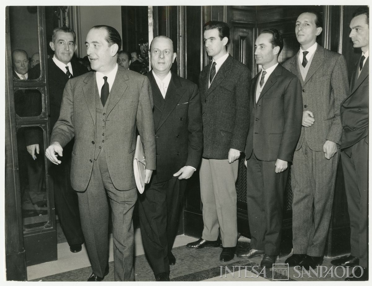 In primo priano a sinistra il ministro del bilancio Tambroni Armaroli Fernando e Dell'Amore Giordano, 22 ottobre 1959 (foto Publifoto)
