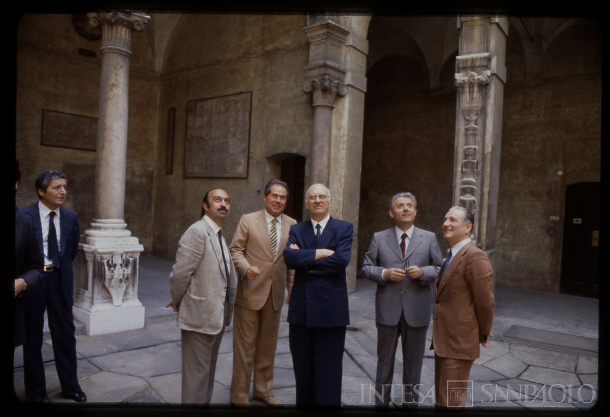 Un momento dell'incontro presso l'amministrazione comunale di Cremona, 14 luglio 1982 (foto di Giancarlo Pessina)