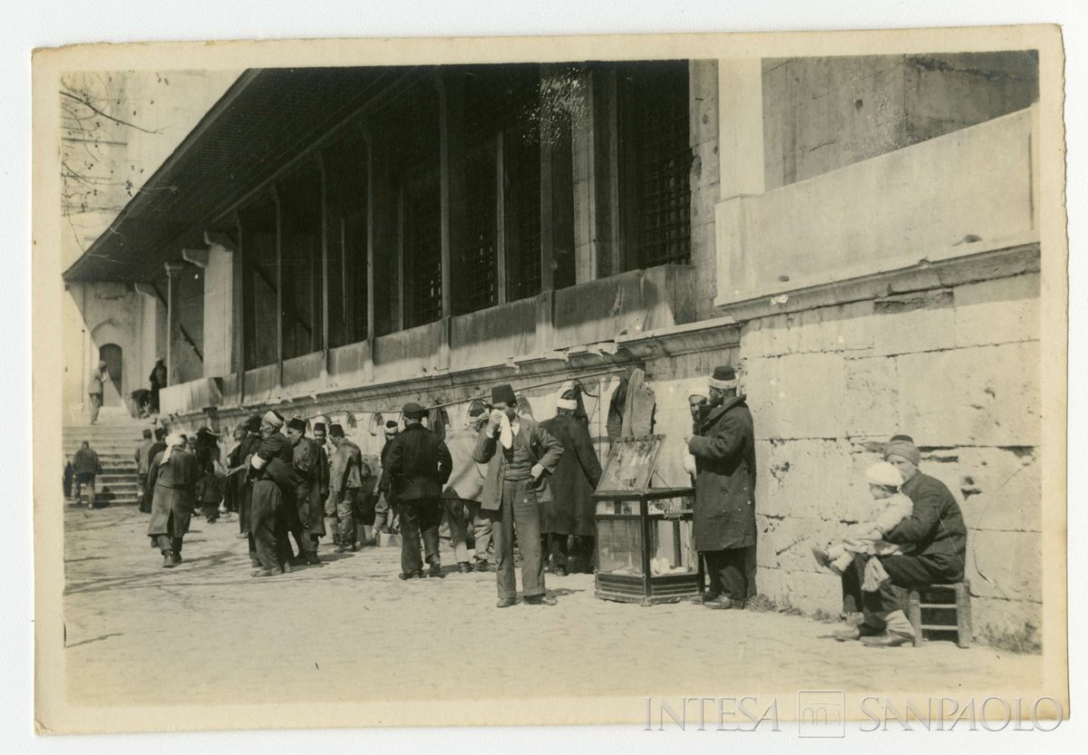 Scorcio di Costantinopoli, ultimo quarto 1800 - 1926 (fotografo sconosciuto)