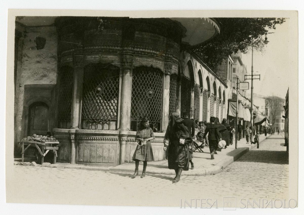 Scorcio di Costantinopoli, ultimo quarto 1800 - 1926 (fotografo sconosciuto)