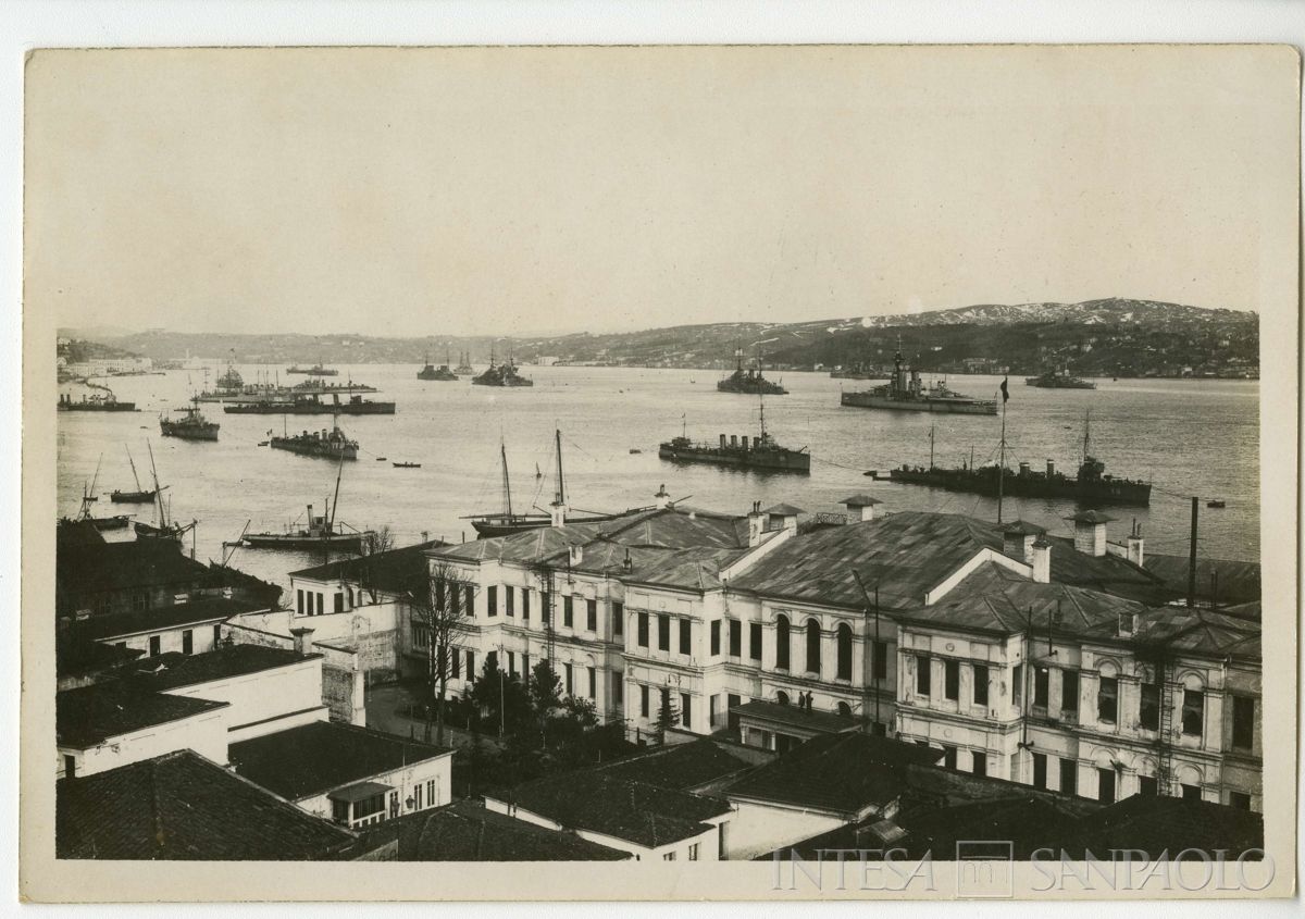 Scorcio di Costantinopoli, ultimo quarto 1800 - 1926 (fotografo sconosciuto)
