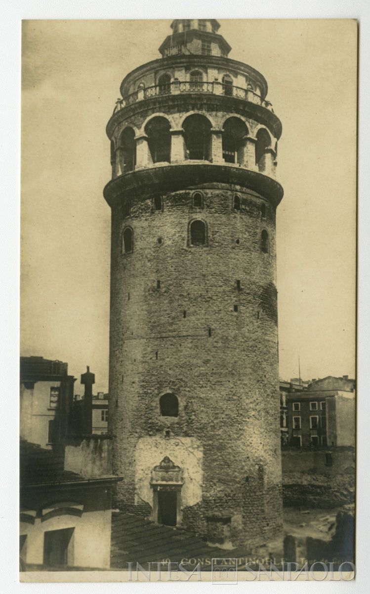Scorcio di Costantinopoli con la torre di Galata, ultimo quarto 1800 - 1926 (fotografo sconosciuto)
