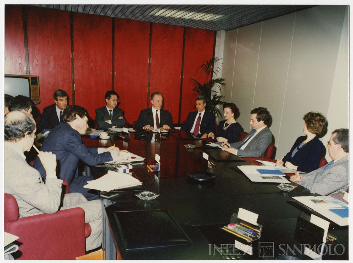 Inaugurazione filiale di Londra, 02 febbraio 1988 (Lewis Photos LTD)