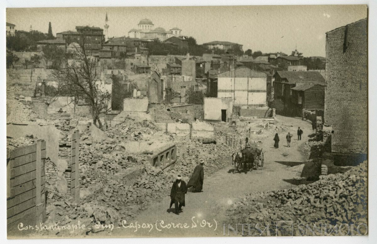 Scorcio di Costantinopoli, ultimo quarto 1800 - 1926 (fotografo sconosciuto)