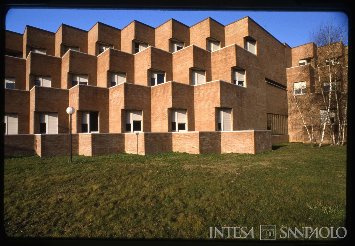 Esterni del Finafrica, 15-16 giugno 1981 (fotografia di Mario La Fortezza)