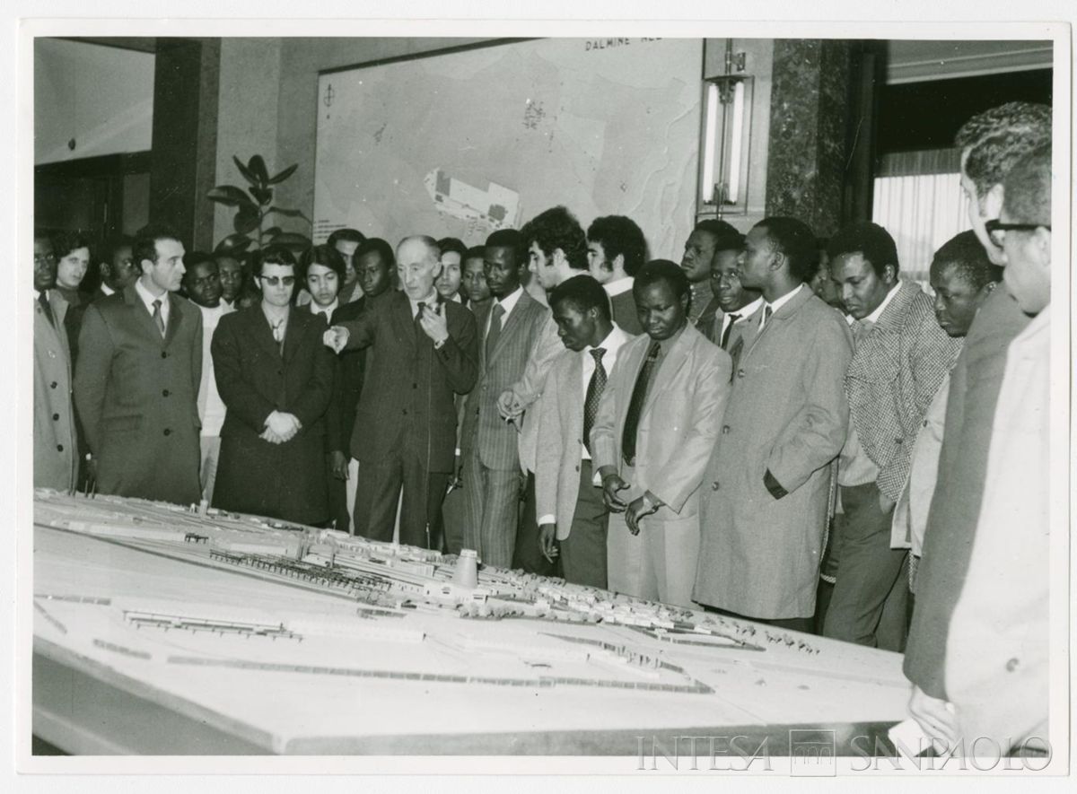 Visita dei borsisti del 5° corso di specializzazione bancaria allo stabilimento della Dalmine, 8 marzo 1972 (fotografo sconosciuto)