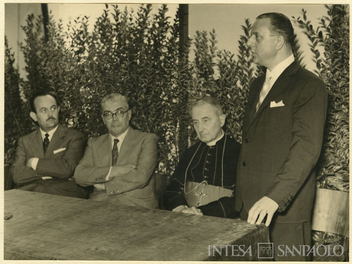 Inaugurazione della filiale Cariplo di Brescia, 06 - 07 luglio 1953 (foto di Cesare Allegri)