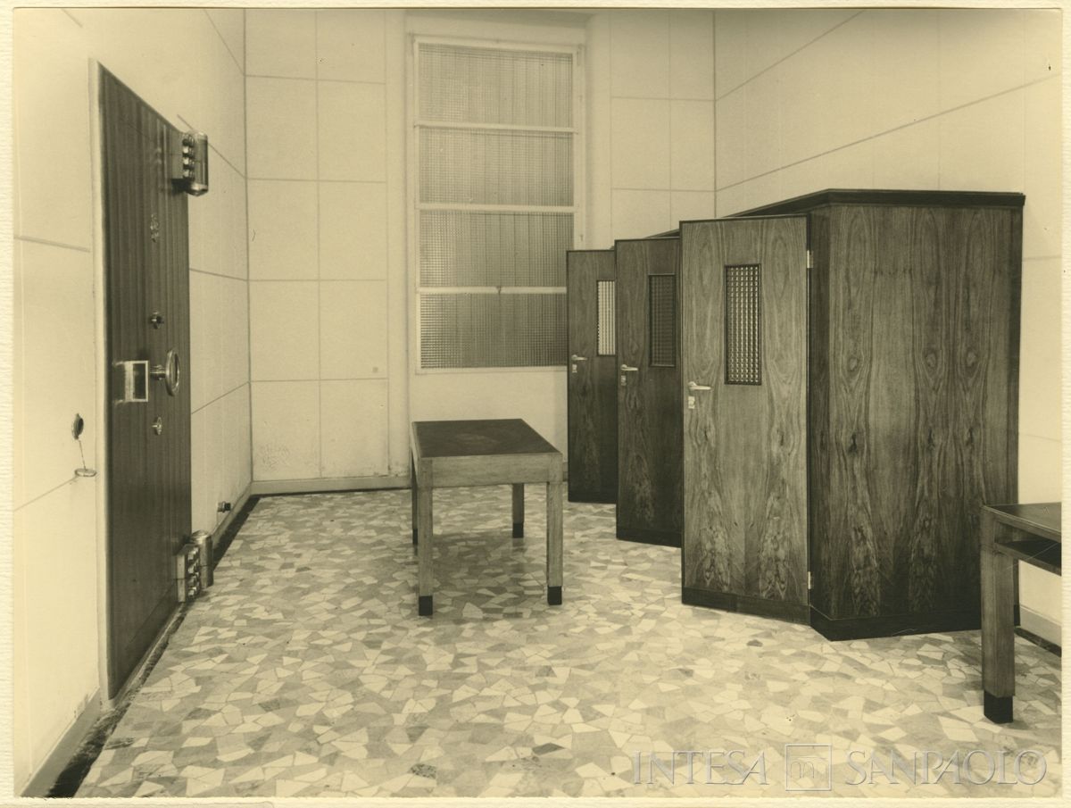 Inaugurazione della filiale Cariplo di Brescia, 06 - 07 luglio 1953 (foto di Cesare Allegri)