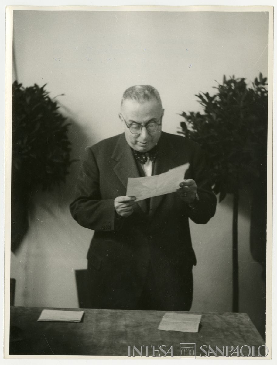 Intervento del presidente della Cariplo Stefano Jacini all'inaugurazione della filiale di Brescia in Corso Garibaldi 28, 13 novembre 1946 (Fot. Santangelo)