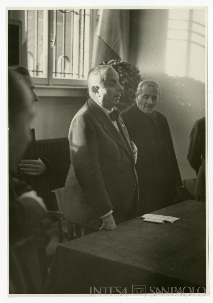 Intervento del presidente Cariplo Stefano Jacini all'inaugurazione della filiale di Lissone, gennaio 1950 (fotografo sconosciuto)