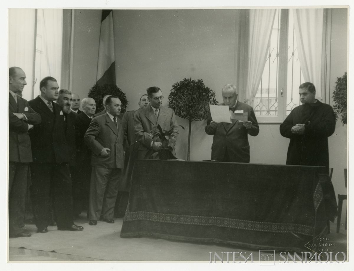 Intervento del presidente della Cariplo Stefano Jacini all'inaugurazione della filiale di Rho, [1946-1952] (Foto Cav Ghidoni)