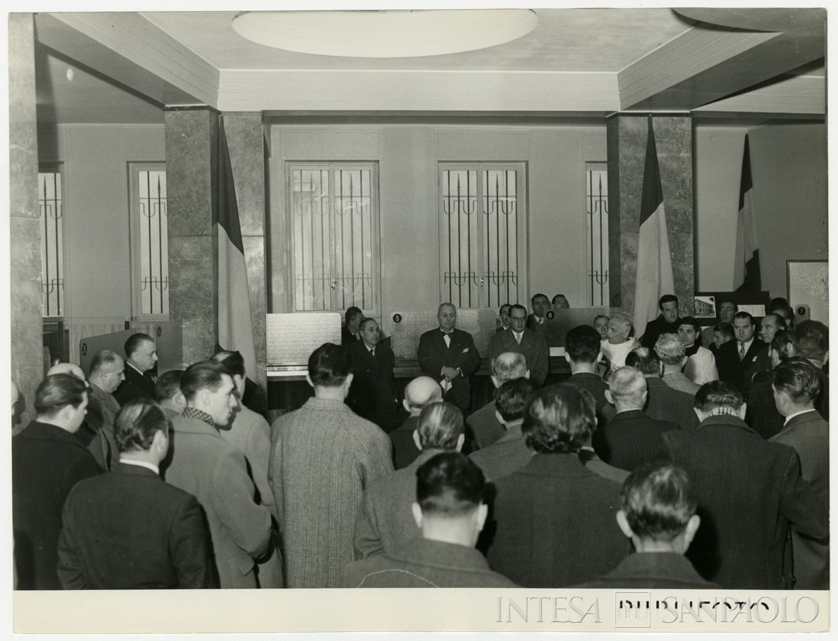Inaugurazione della filiale Cariplo di Cantù, 5 dicembre 1950 (Publifoto)