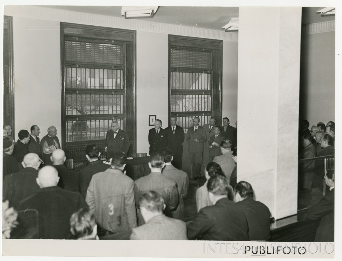 Inaugurazione della filiale Cariplo di Mortara, 2 dicembre 1950 (Publifoto)