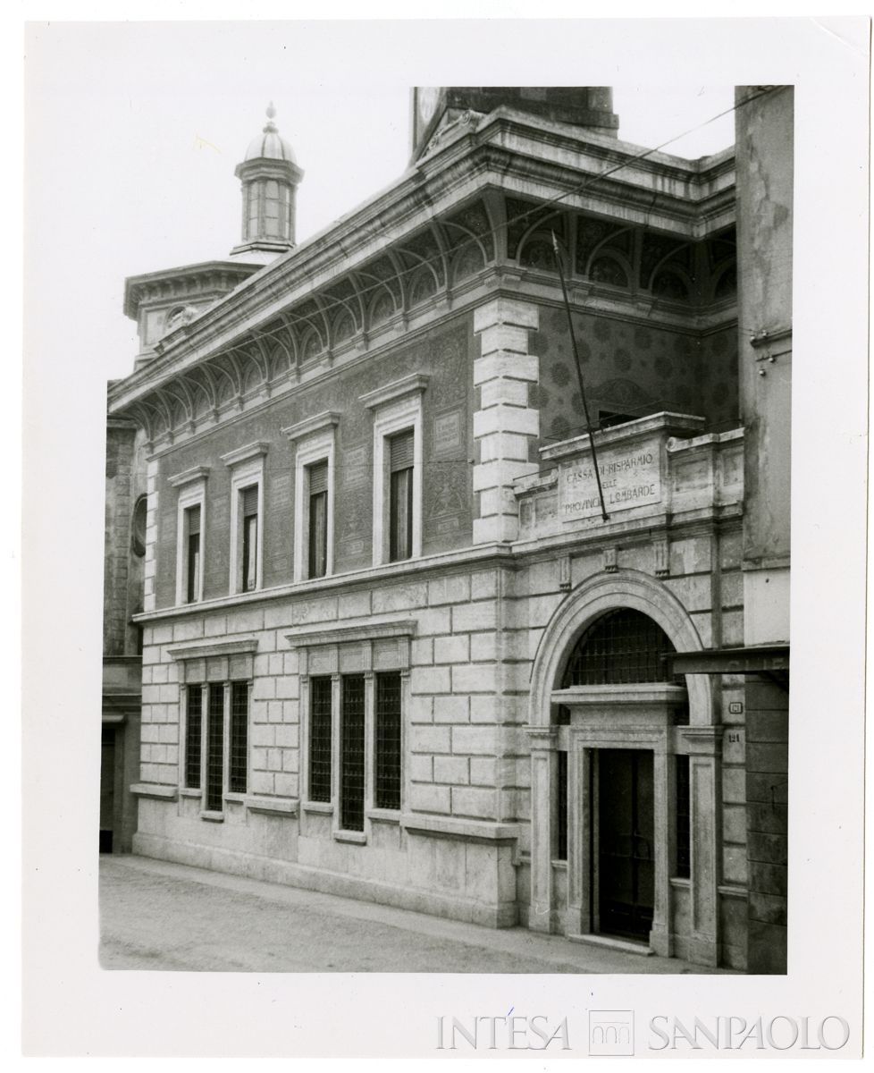 Cariplo, esterno della filiale di Broni, anni 1950 (fotografo sconosciuto)