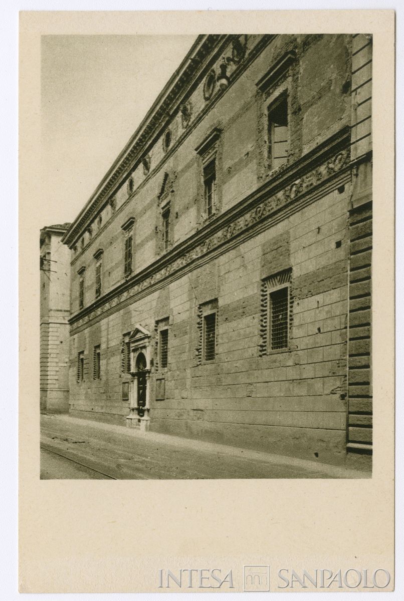 Cariplo, esterno della Sede di Cremona, palazzo Fodri, 1927 (fotografo sconosciuto)