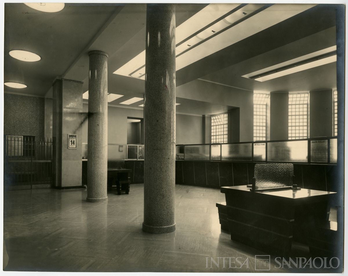 Cariplo, salone del pubblico della Sede di Sondrio, 14 giugno 1941 (Paganini)