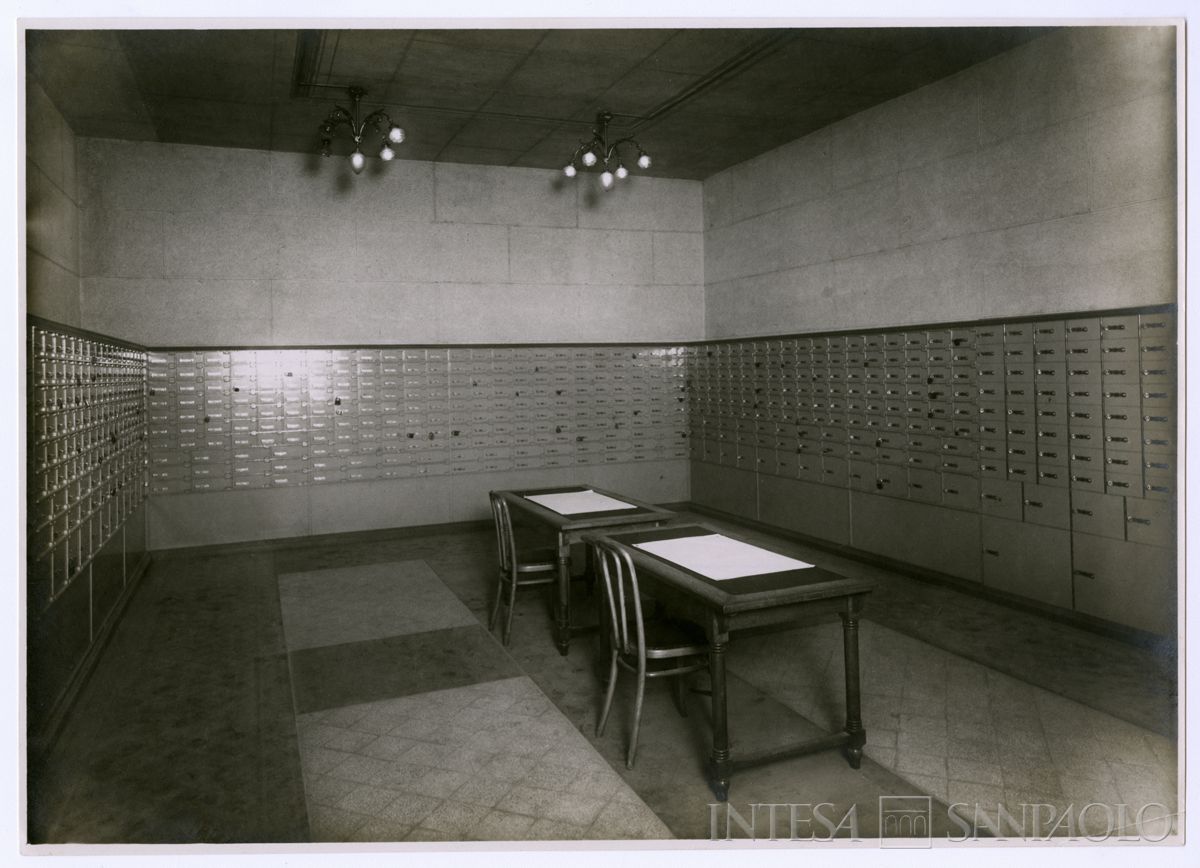 Cariplo, cassette di sicurezza della filiale di Voghera, 1927 (Vittorio Cicala)