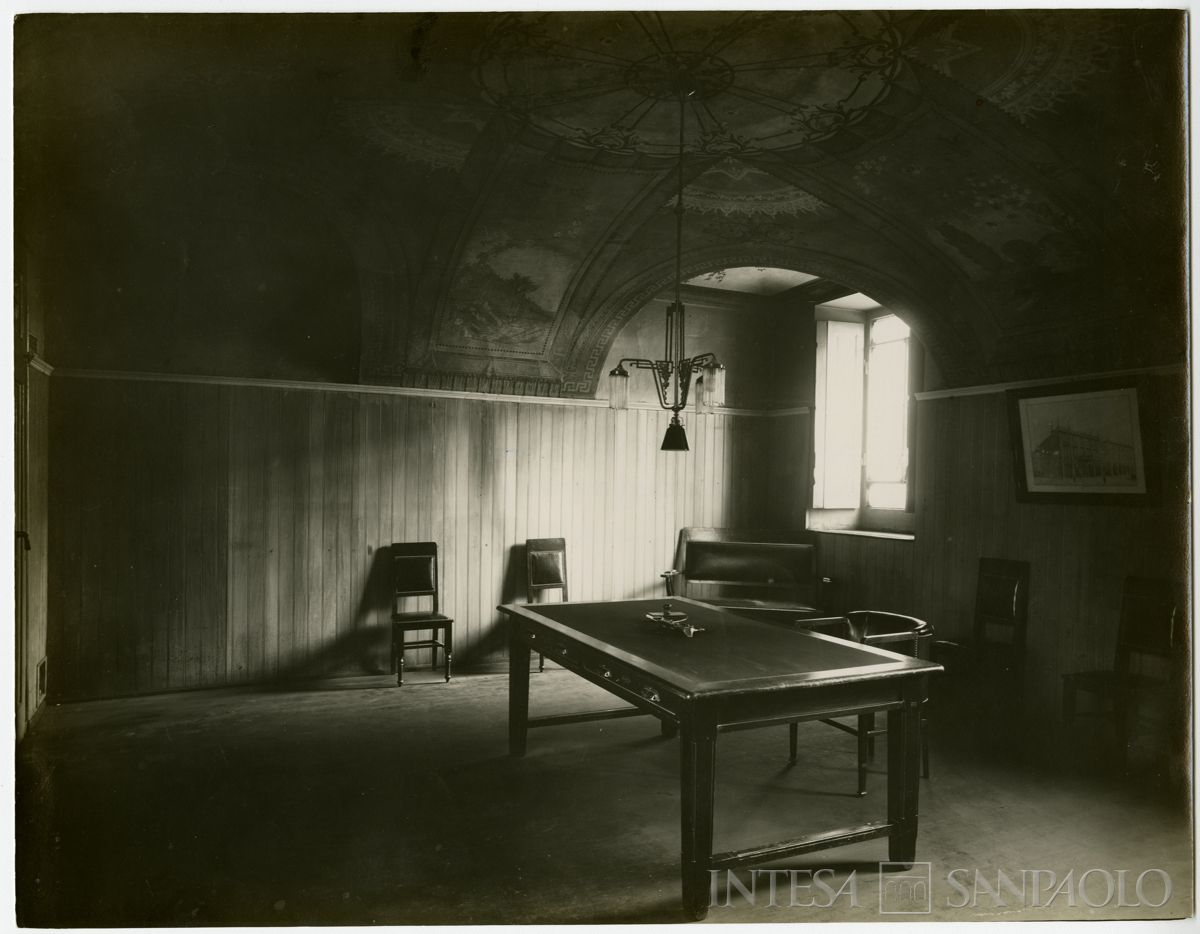 Cariplo, interno della filiale di Tortona, novembre 1926 (fotografo sconosciuto)
