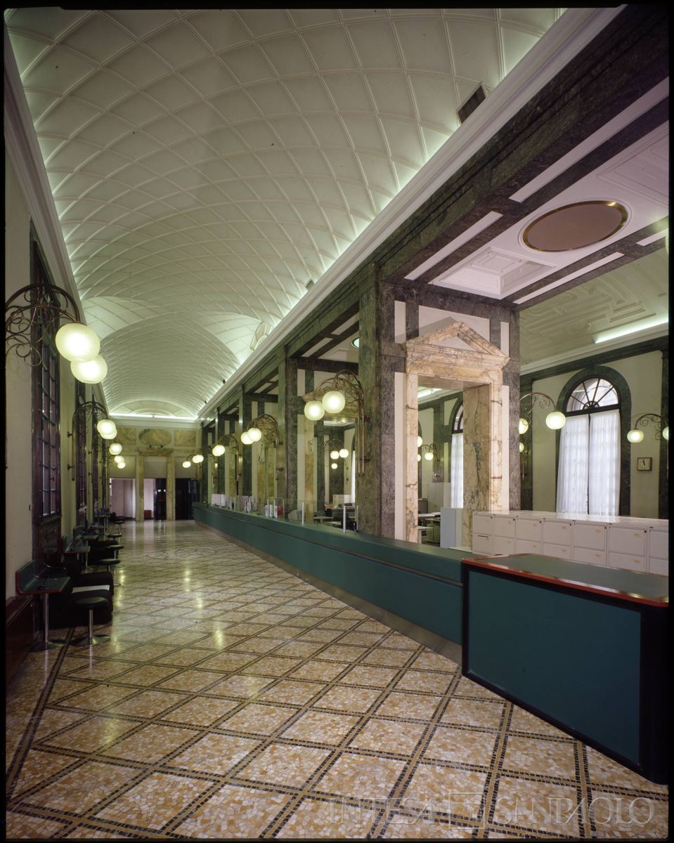 Cà de Sass, salone per il pubblico, anni 1990 (Foto Nino De Angelis)