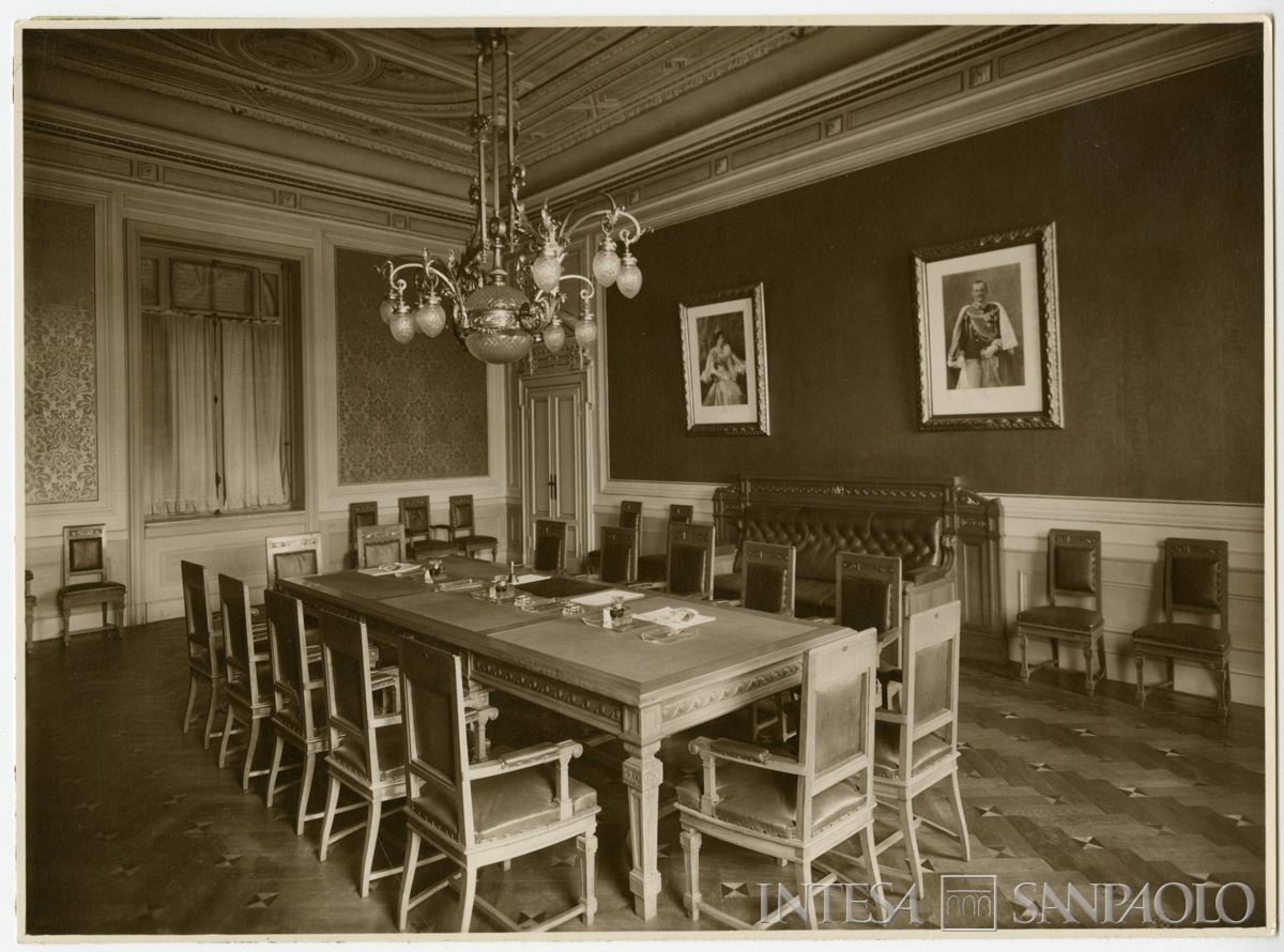 Cà de Sass, sala riunioni, anni 1920-1930 (Foto Camuzzi & Lomazzi)