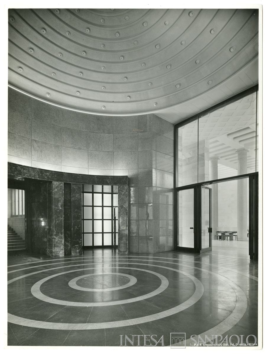 Palazzo delle Colonne, vestibolo, 1941 (Vincenzo Aragozzini - Stabilimento Crimella)