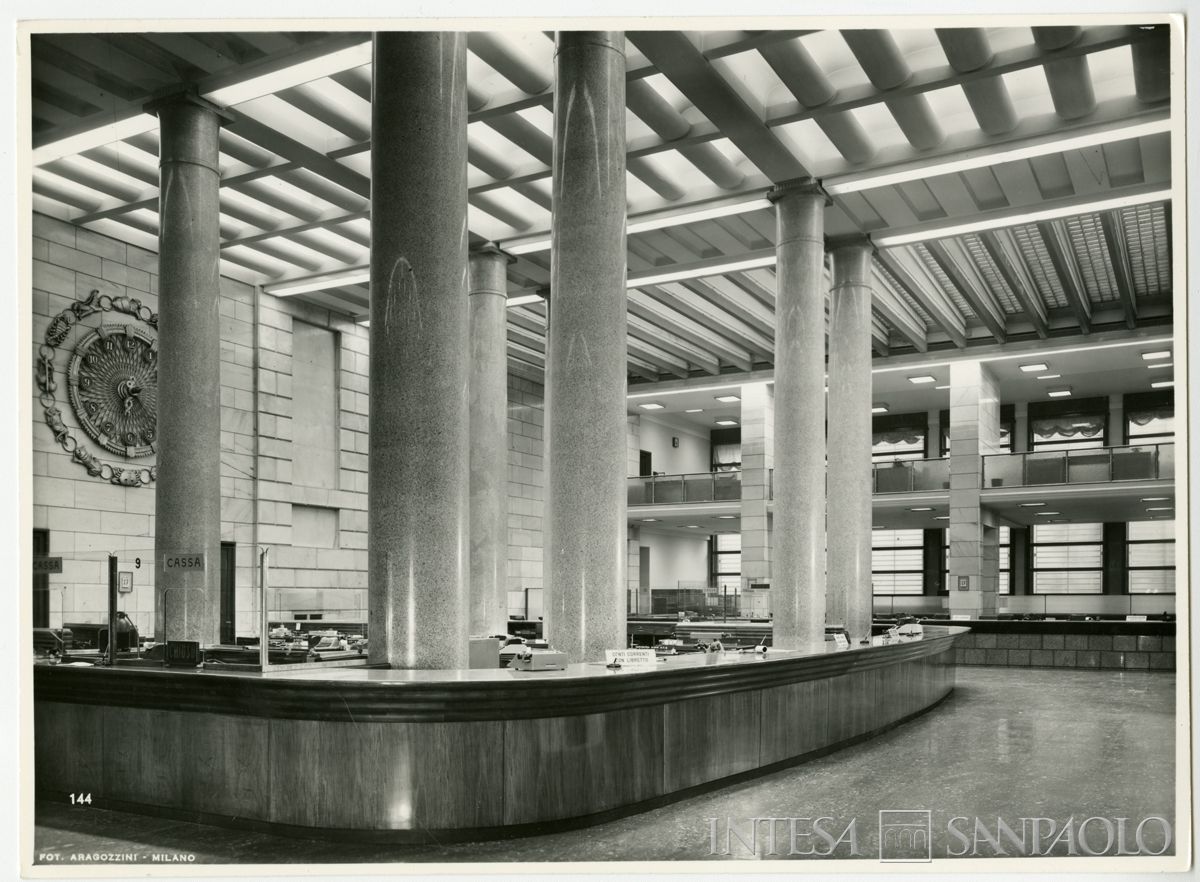 Palazzo delle Colonne, salone, 1957 (Vincenzo Aragozzini)