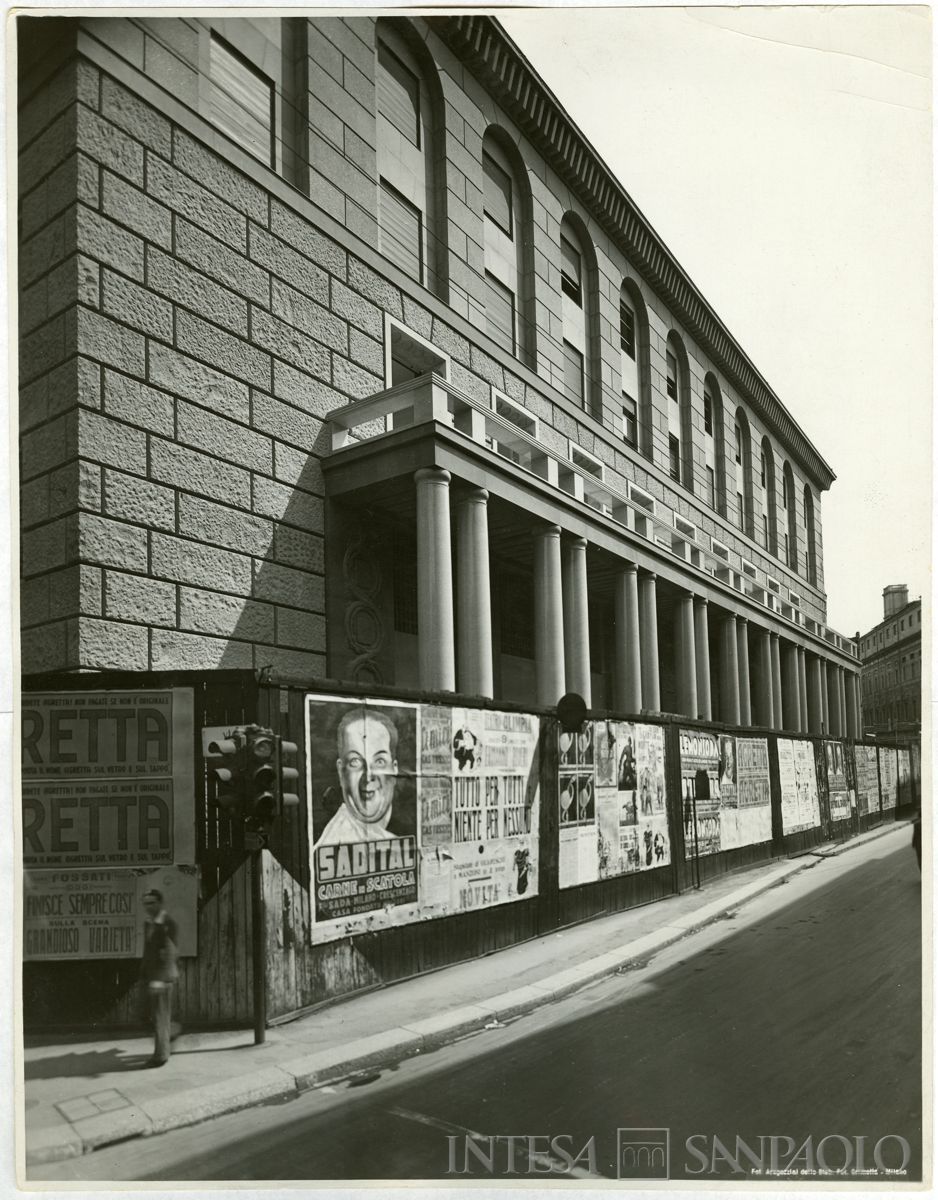 Palazzo delle Colonne, esterno, 1941 (Vincenzo Aragozzini)