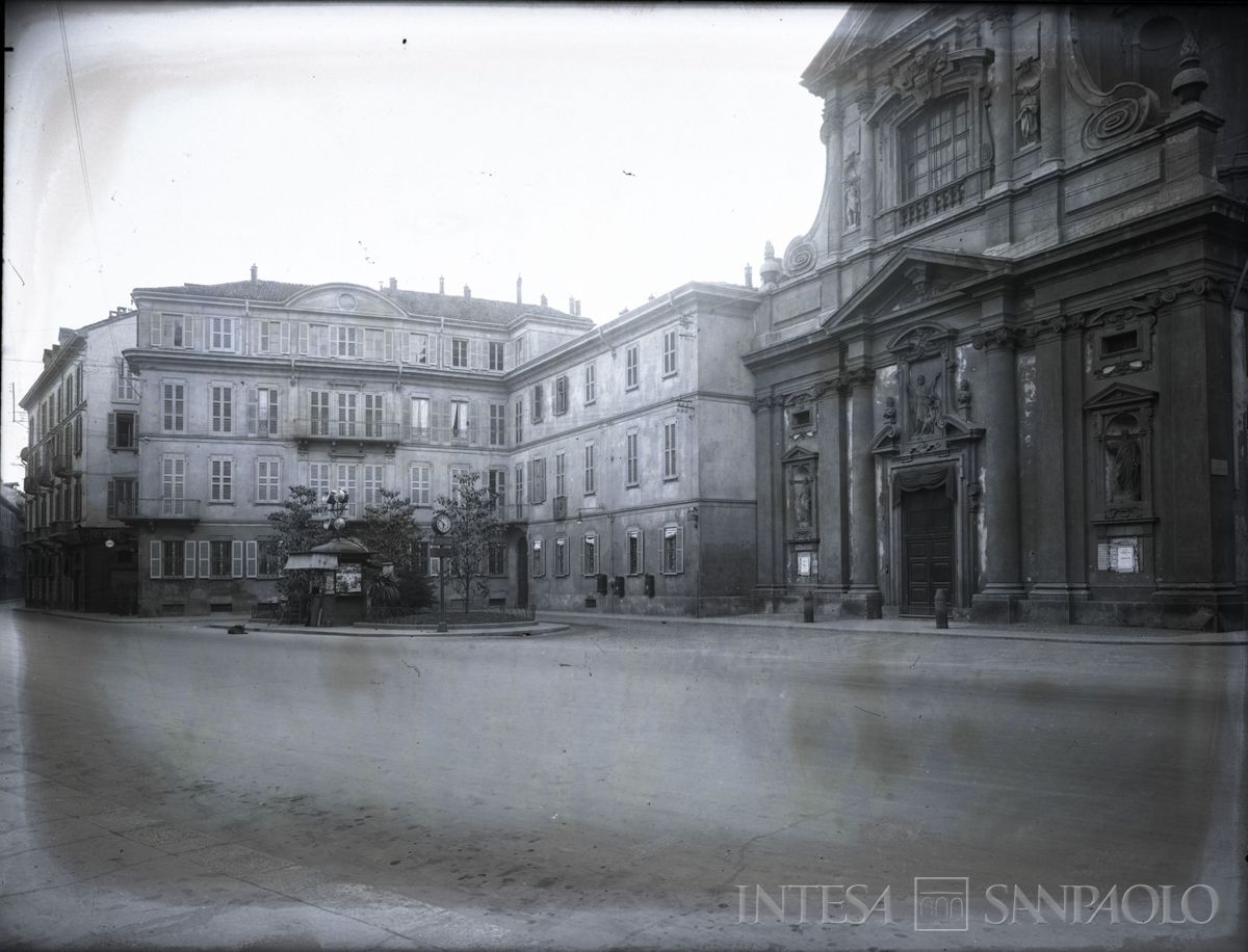 Palazzo delle Colonne, edifici preesistenti, 1930-1932 (fotografo sconosciuto)