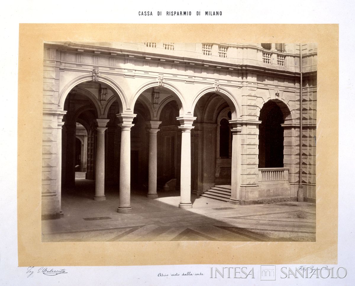 Cà de Sass, vista dell'atrio d'ingresso, riproduzione moderna dell'album del 1872 (Foto Nino De Angelis)