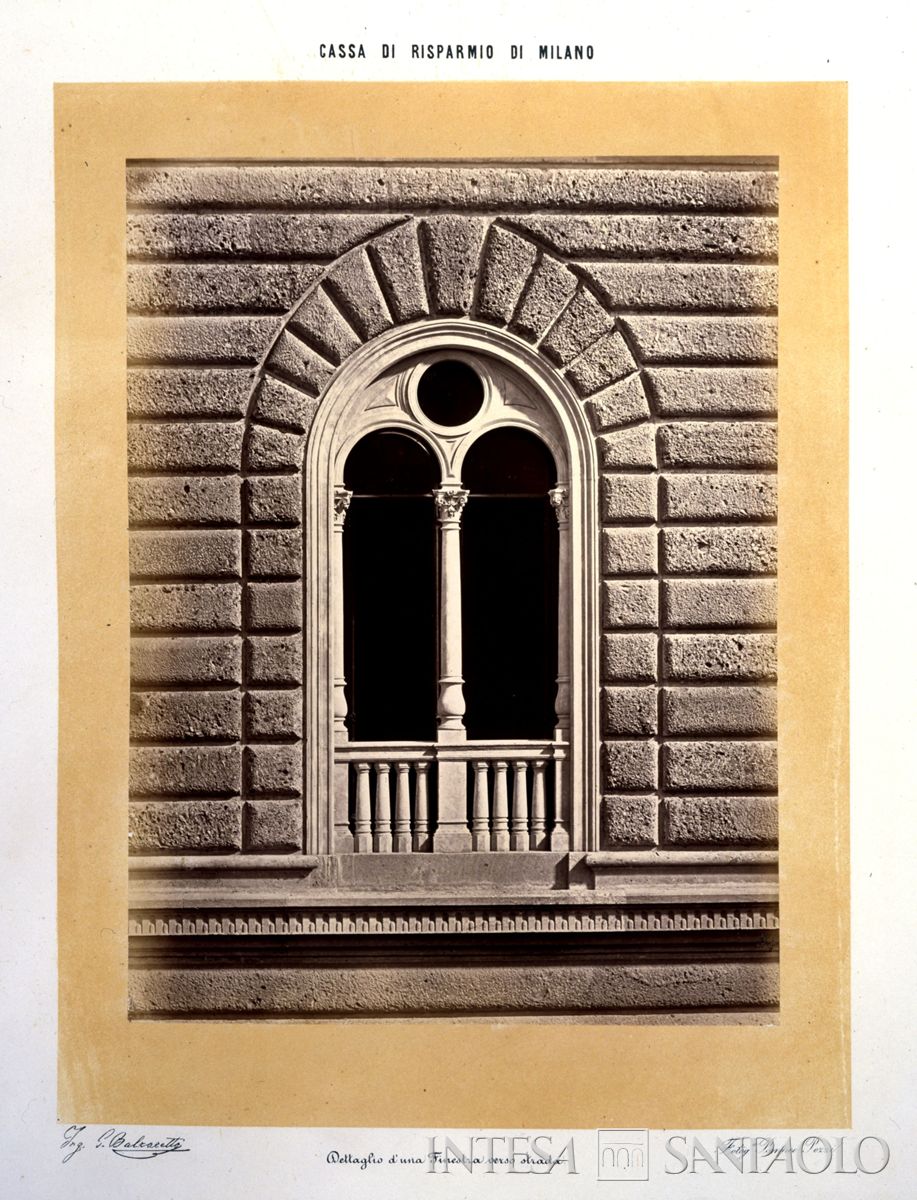 Cà de Sass, particolare della finestra, riproduzione moderna dell'album del 1872 (Foto Nino De Angelis)