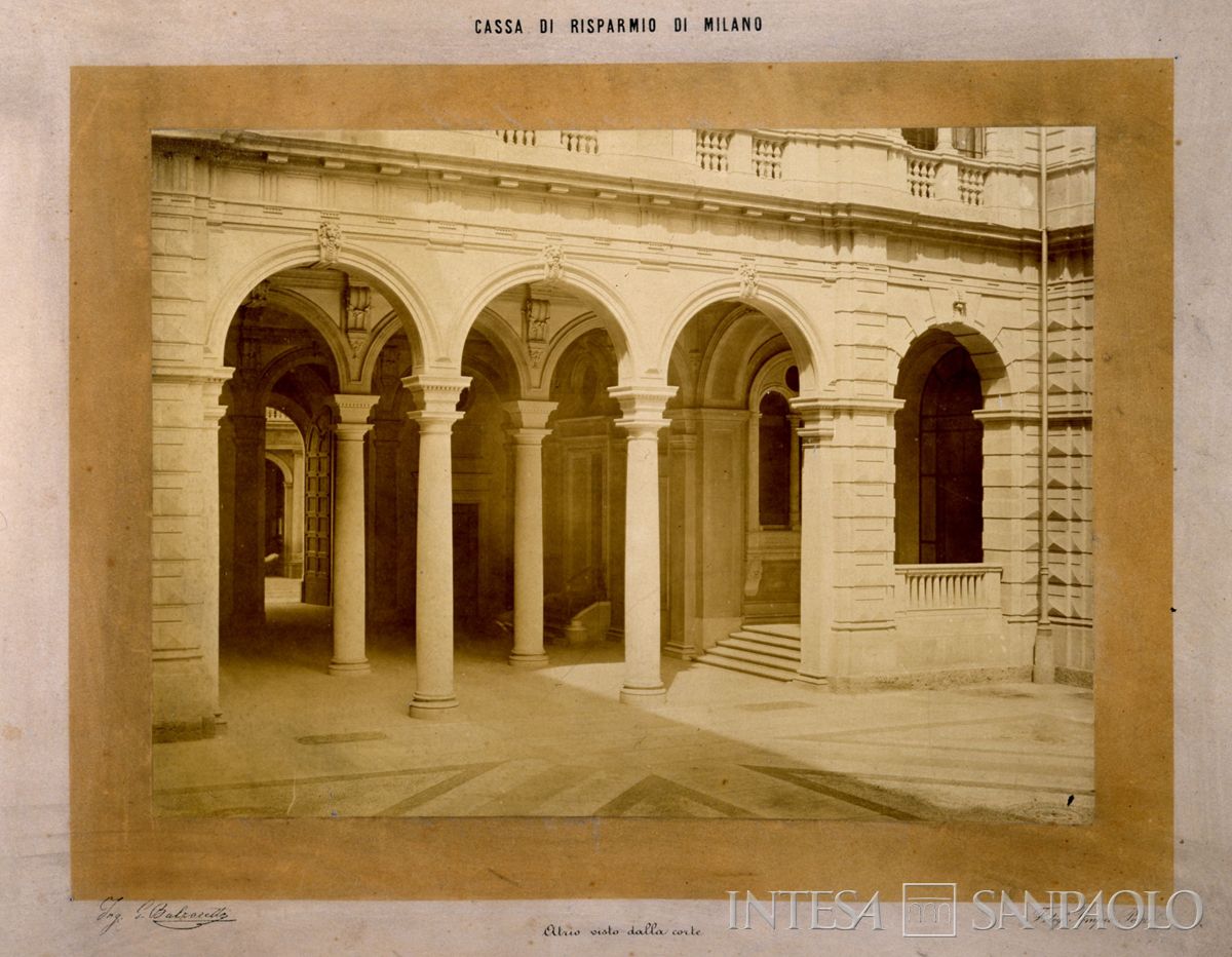 Cà de Sass, vista dell'atrio d'ingresso, riproduzione moderna dell'album del 1872 (Foto Nino De Angelis)