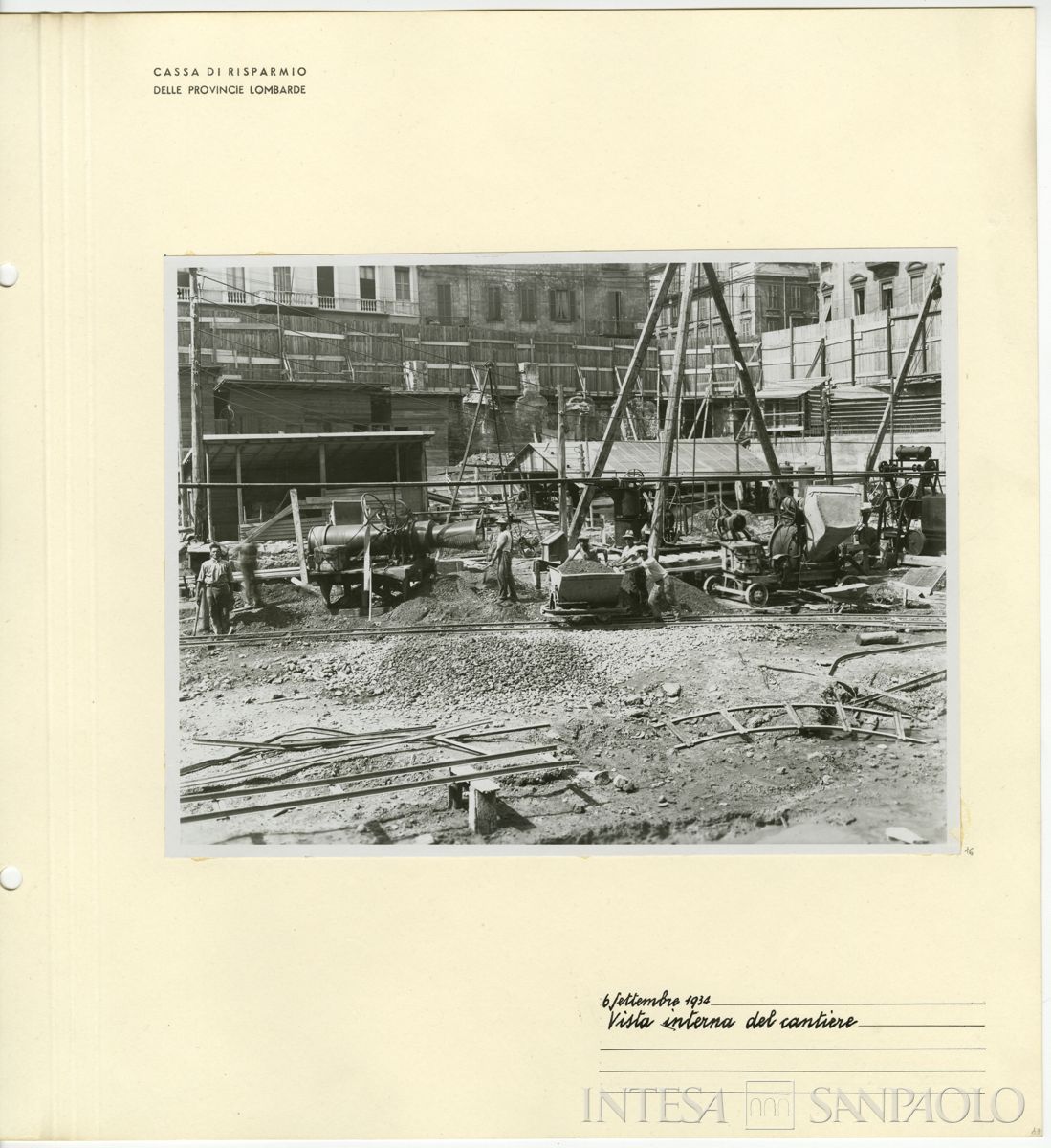 Palazzo delle Colonne, vista interna del cantiere con operai al lavoro, 1934 (Arnaldo Chierichetti)