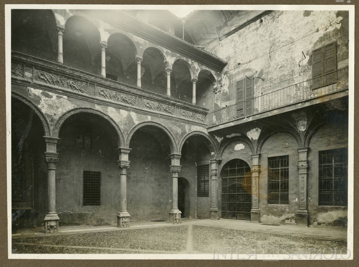 Cremona, Palazzo Fodri, 1927-1929 (foto attribuita a Ettore Zagnoni)