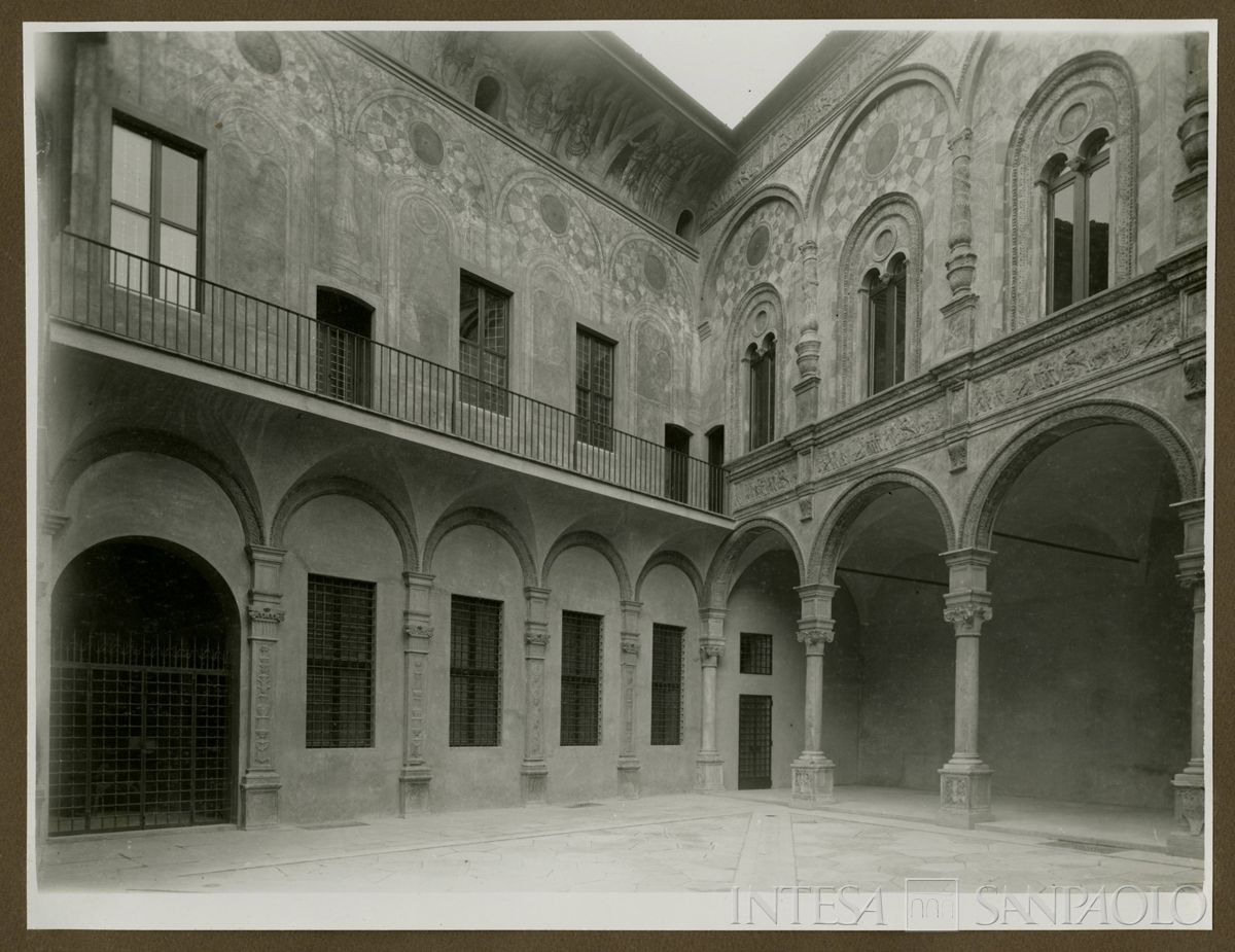 Cremona, Palazzo Fodri, 1932 circa (foto di Ettore Zagnoni)