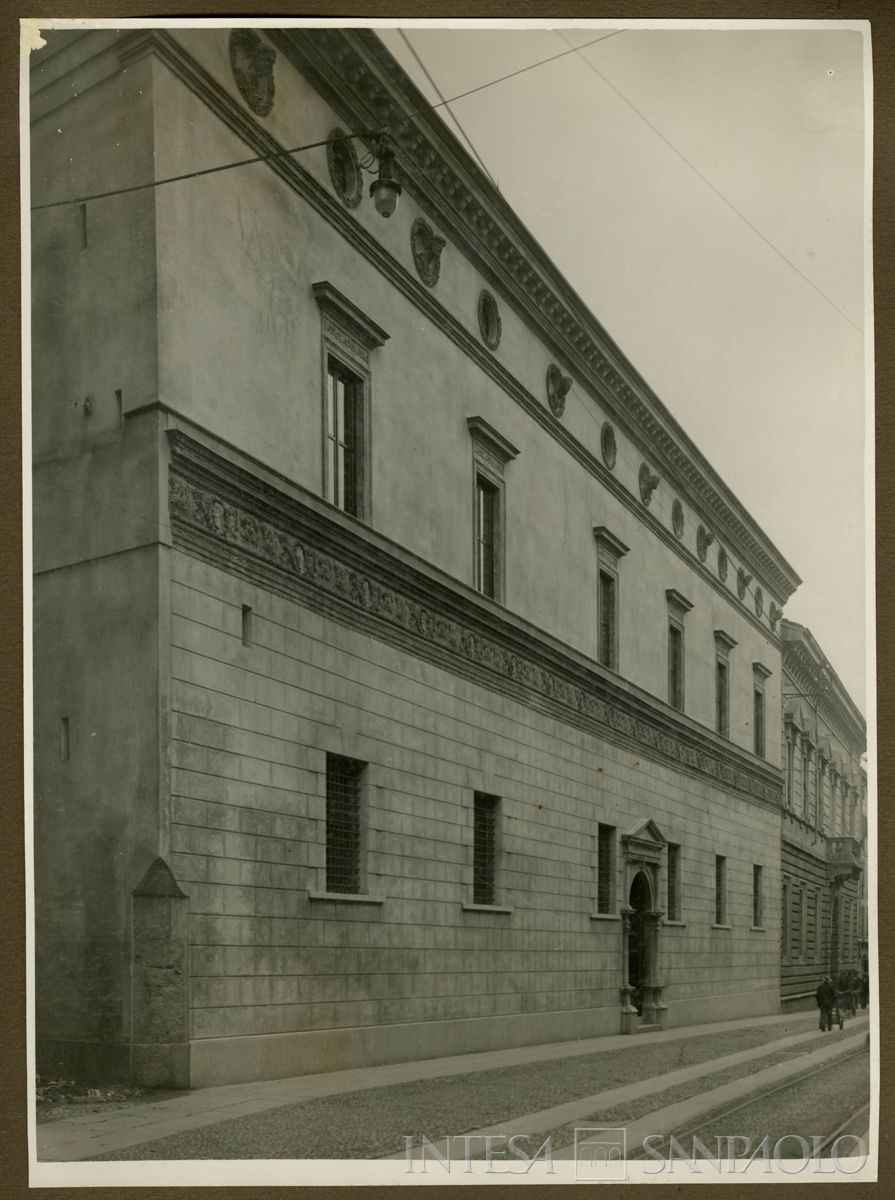 Cremona, Palazzo Fodri, 1932 circa (foto di Ettore Zagnoni)