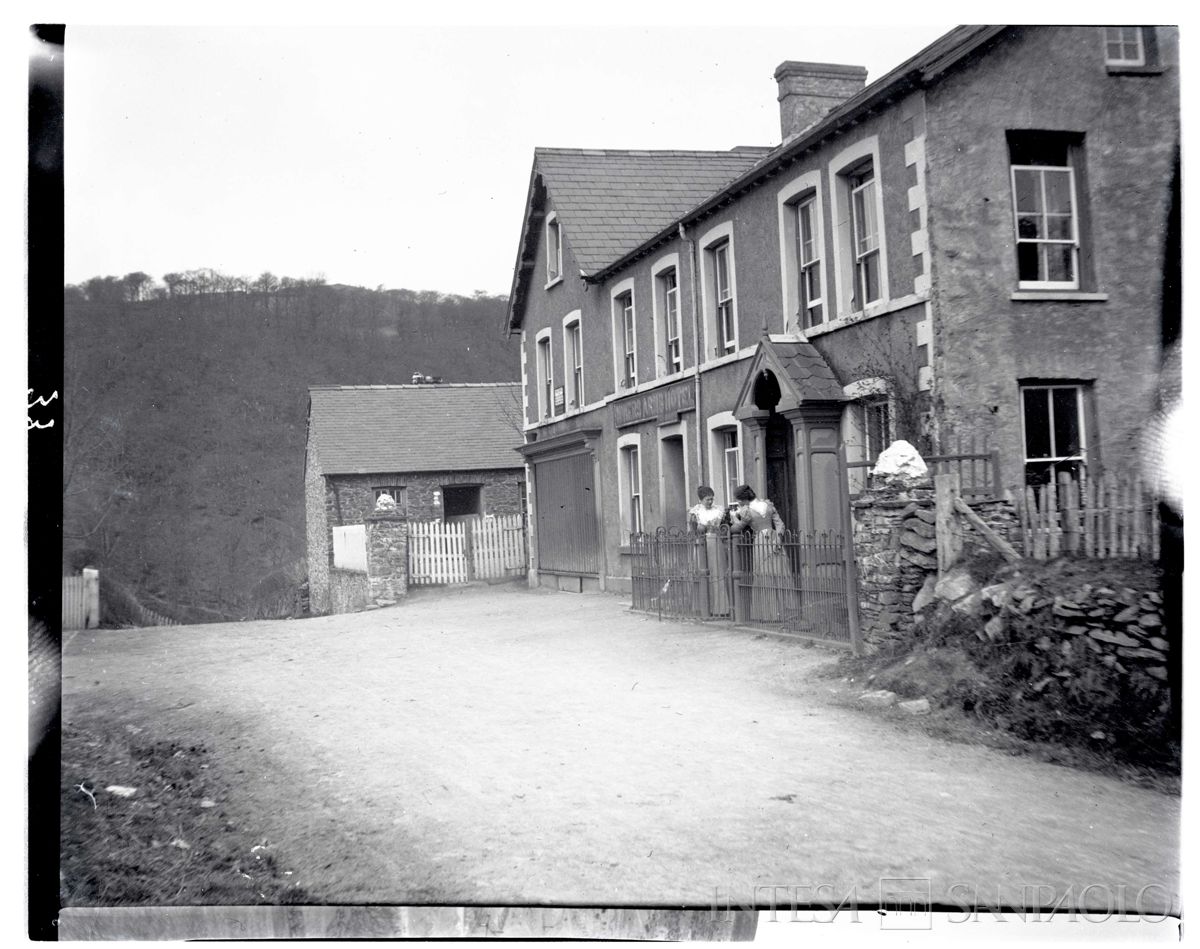 Scorcio del villaggio di Pont-rhyd-y-groes nel Galles, 1898-1901 (Bernardino Nogara)