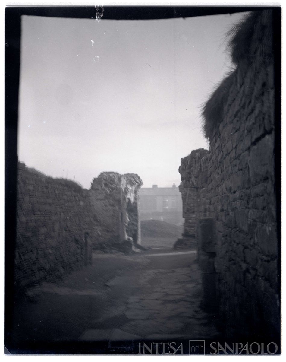 Ruderi di Castle Point nei pressi di Aberystwyth, 1898-1901 (Bernardino Nogara)