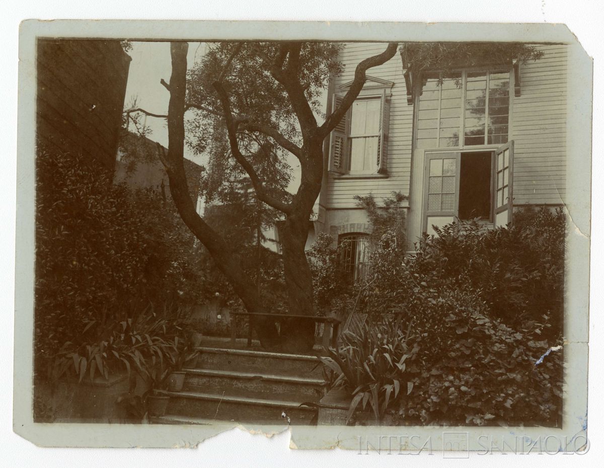 Casa Baker a Ayaz Pasha, Pera, prima abitazione della famiglia Nogara a Costantinopoli, 1907 circa (Bernardino Nogara)