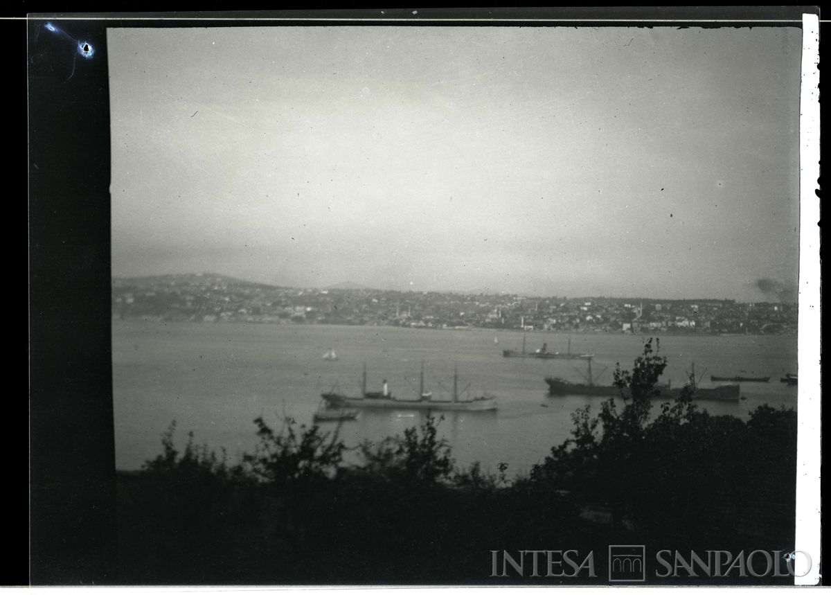 Bosforo visto da casa Nogara, 1908 - 1914 (fotografo sconosciuto)