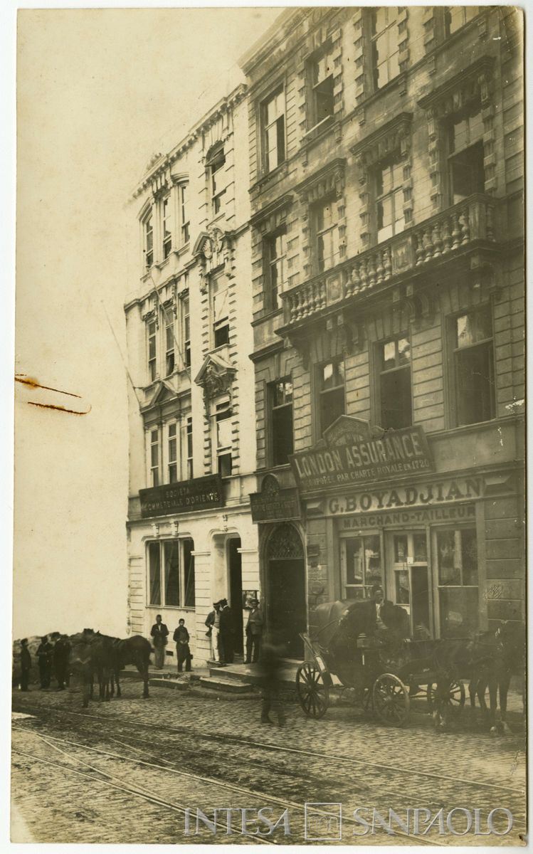 Filiale della Società Commerciale d'Oriente a Costantinopoli (Istanbul), post 1907 (fotografo sconosciuto)