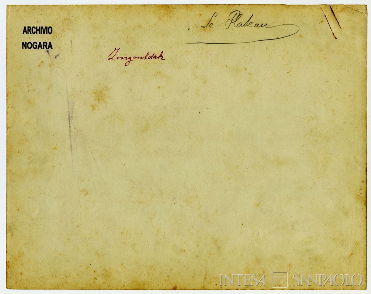 Zona del porto di imbarco nei pressi di Zonguldak sul Mar Nero, 1904 - 1914 (fotografo sconosciuto), verso