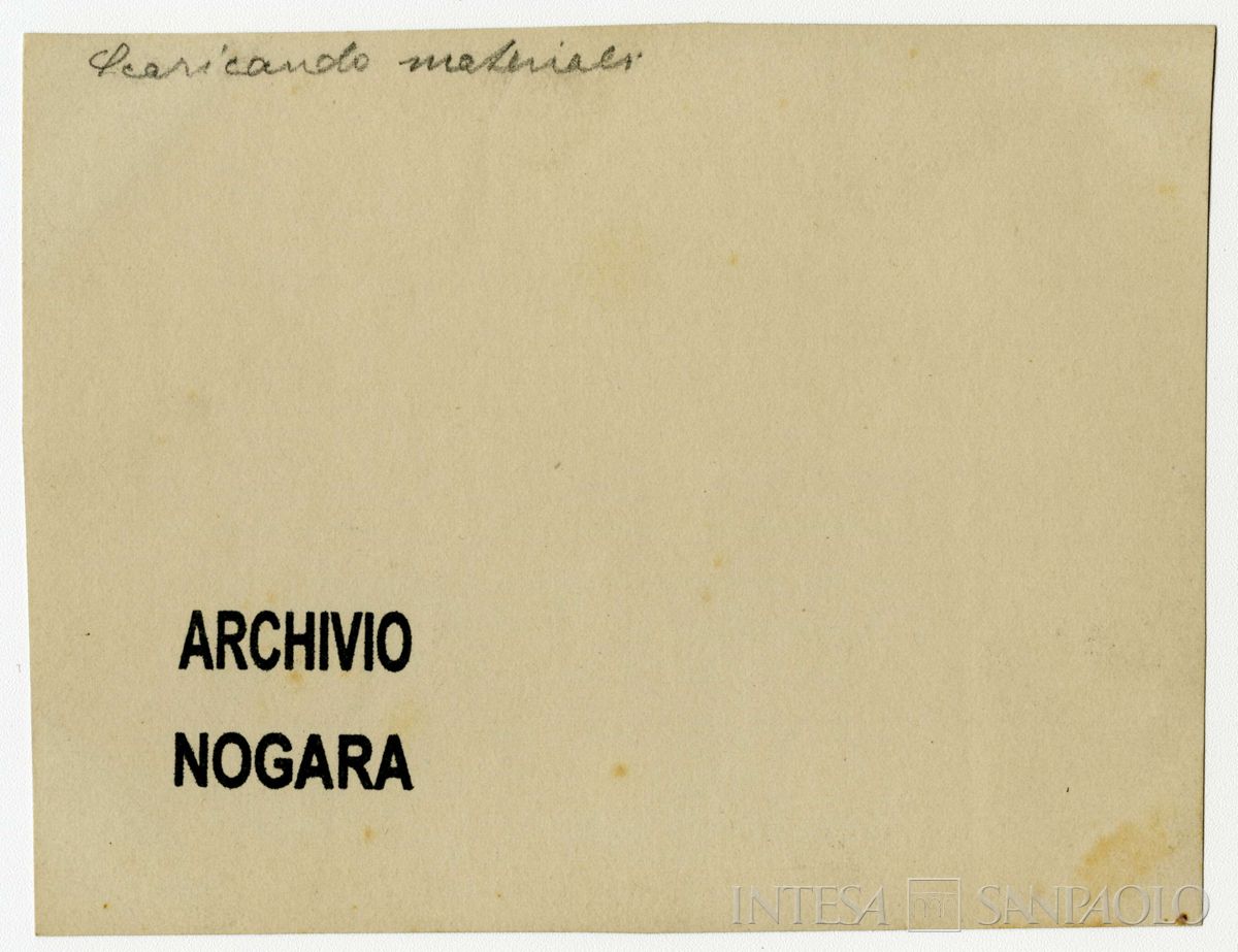 Molo di sbarco dei materiali a Kouby-Aghzi, deposito di Kouby, 1908 (Giulio Martelli), verso