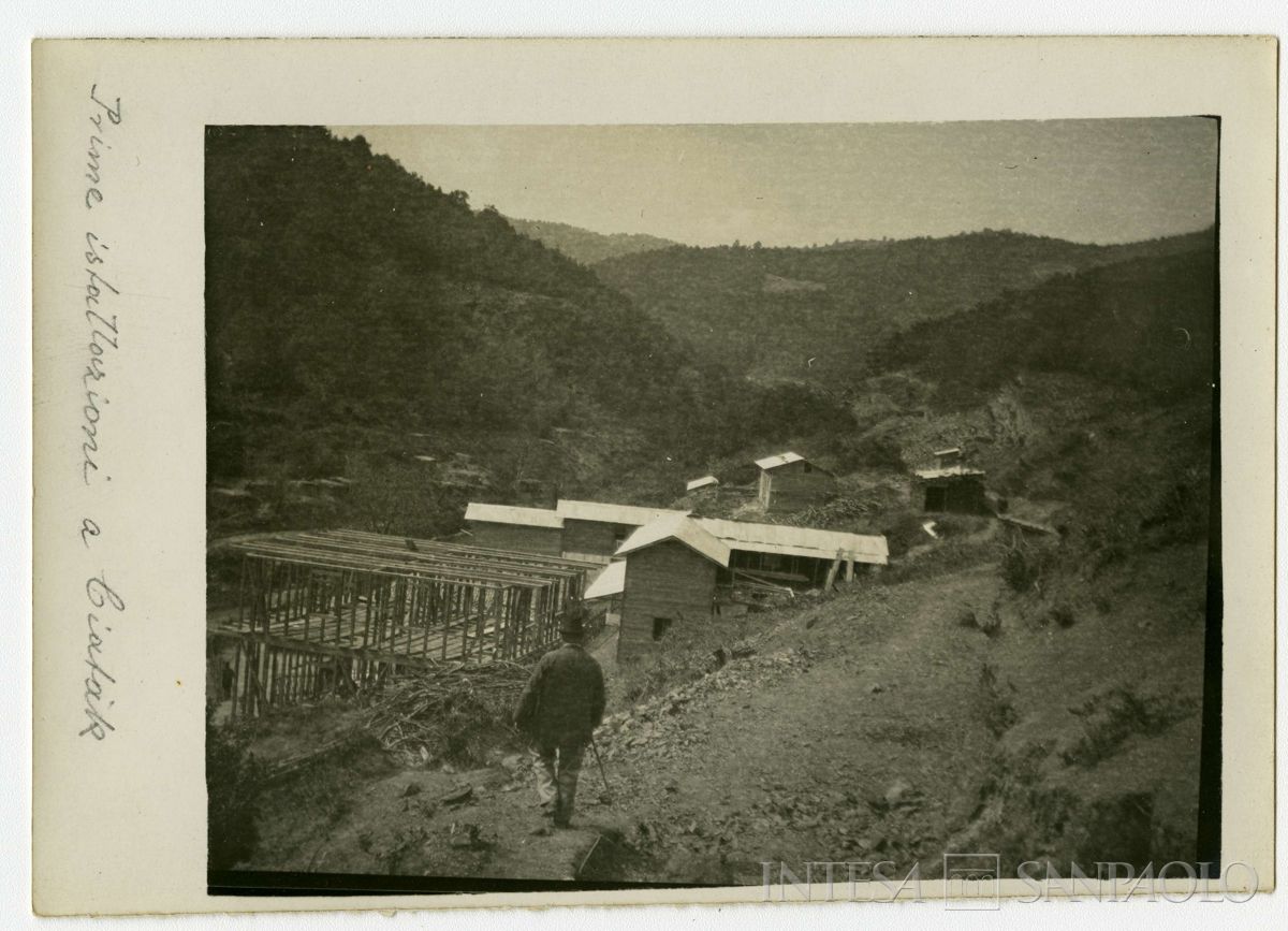 Villaggio di Cozlu - Gùzel Keùi, valle di Kouby, in progressivo ampliamento, 1908 (Giulio Martelli)