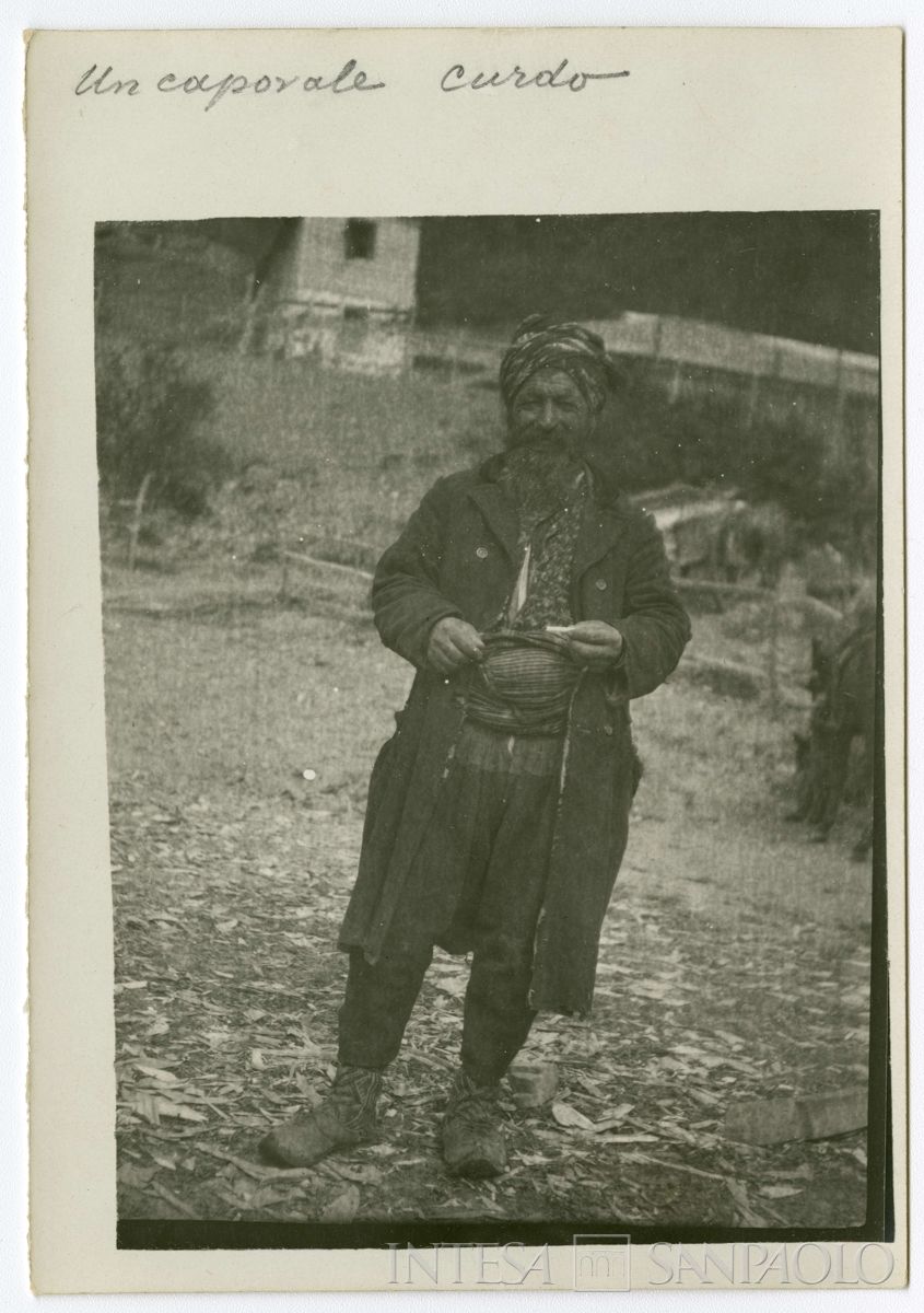 Caporali curdi delle miniere di Kouby, 1908 circa (fotografo sconosciuto)